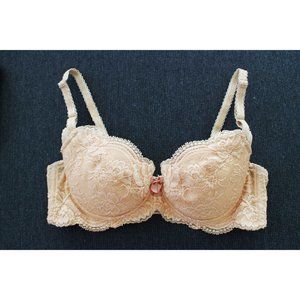 Lace Underwire Bra in Nude Peach